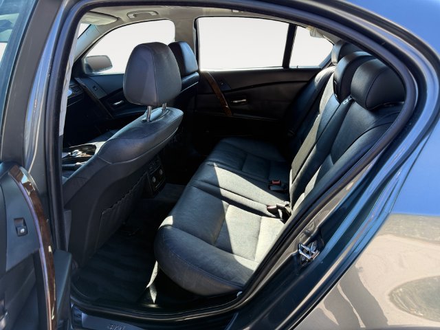 Used 2006 BMW 530xi Sedan AWD/4WD image 13
