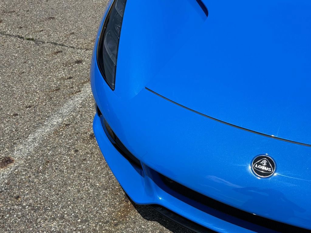 New 2025 Lotus Emira image 13