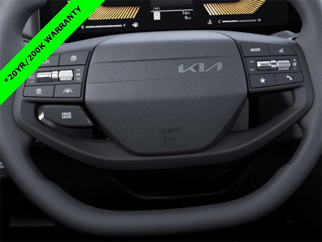 New 2025 Kia K4 LXS image 22