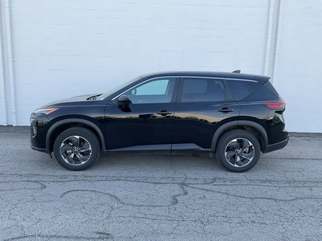 Used 2025 Nissan Rogue SV image 29