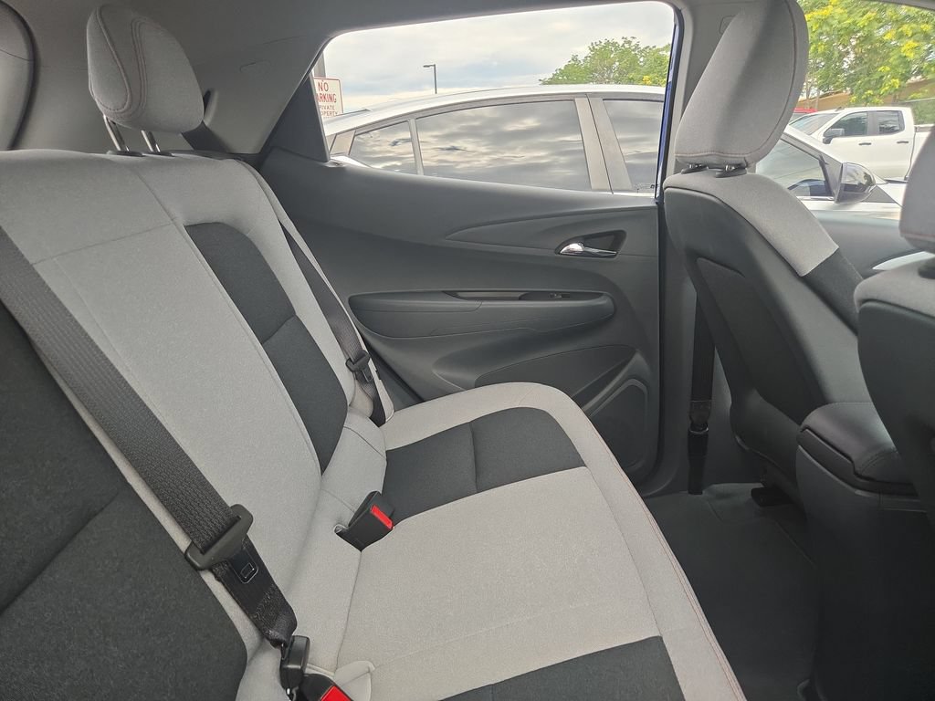 Used 2020 Chevrolet Bolt LT FWD image 7