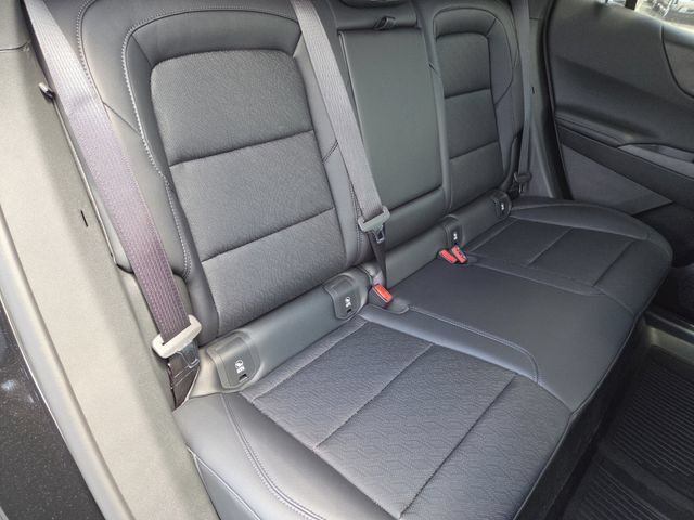 New 2027 Chevrolet Equinox LT w/ Convenience Package II FWD image 21