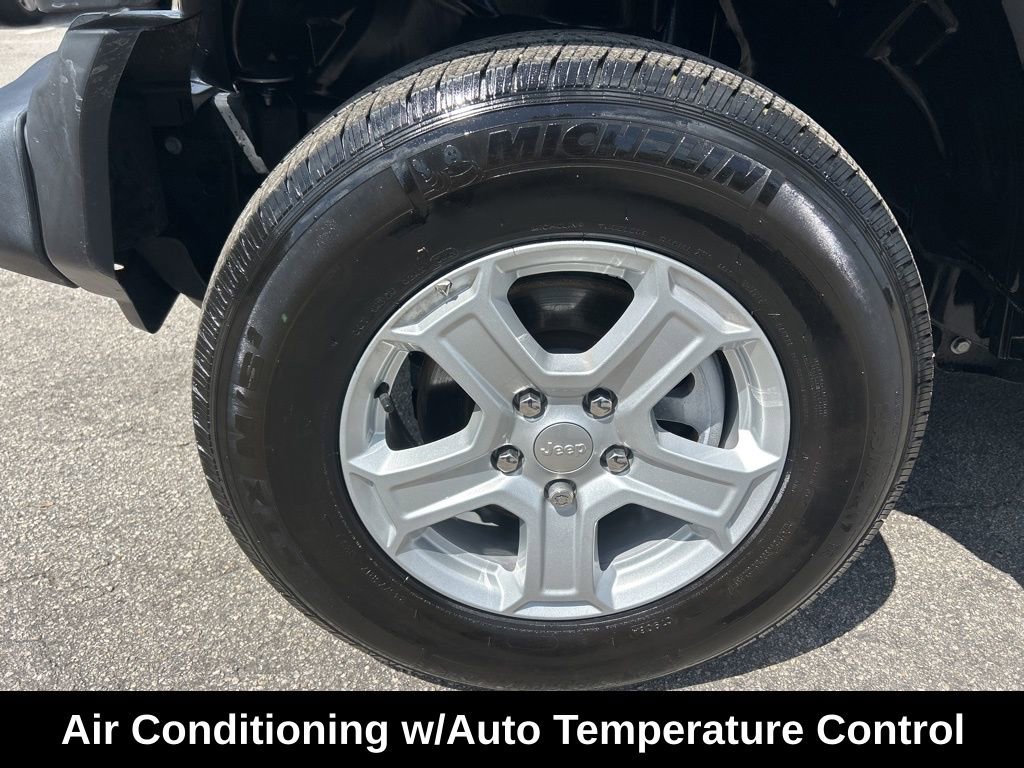 Used 2021 Jeep Wrangler Unlimited Sport image 18