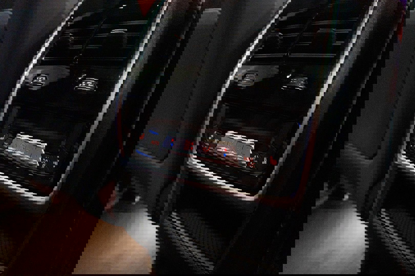 Used 2021 BMW X5 M w/ Competition Package image 33