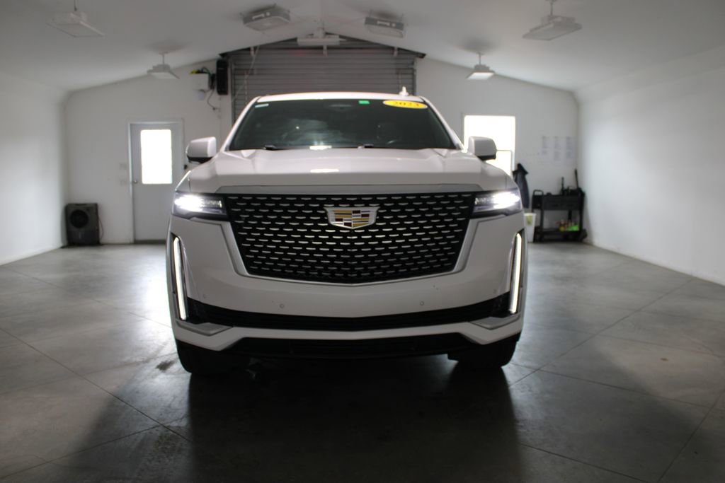 Used 2023 Cadillac Escalade Premium Luxury w/ LPO, Illumination Package RWD image 64