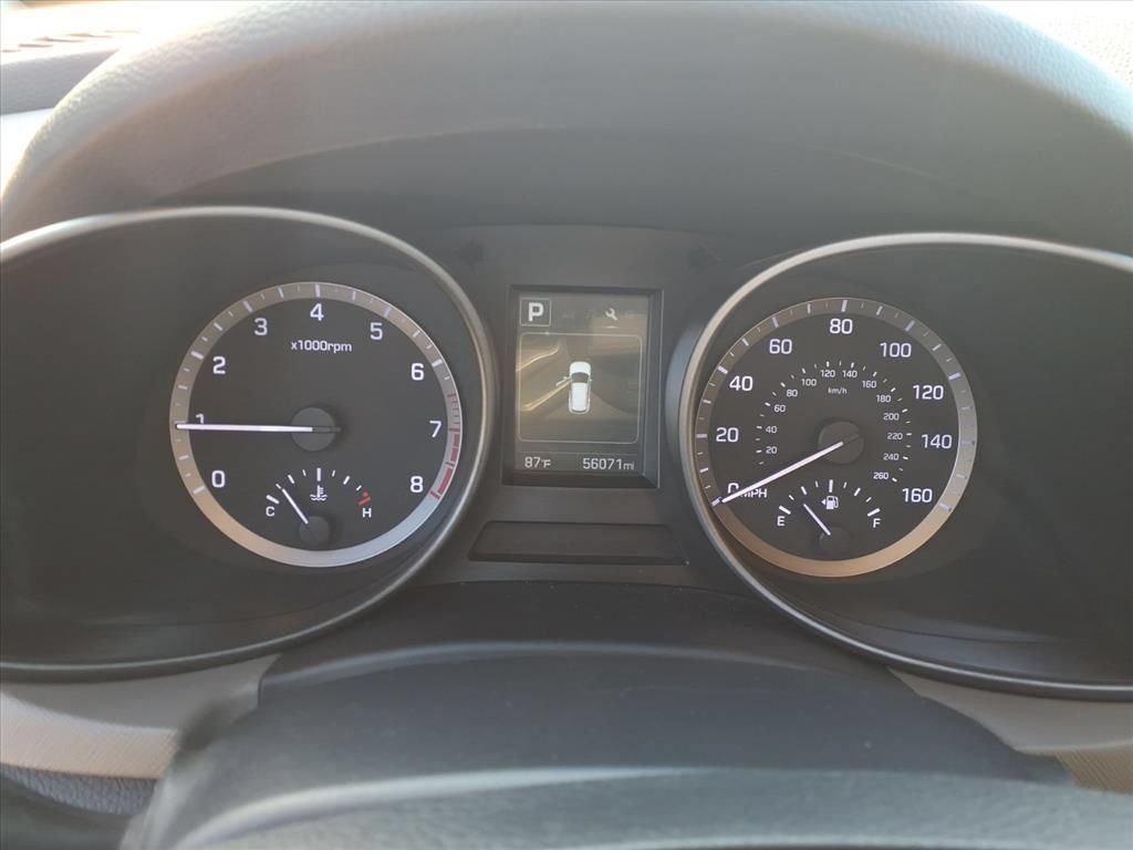Used 2019 Hyundai Santa Fe XL SE FWD image 23