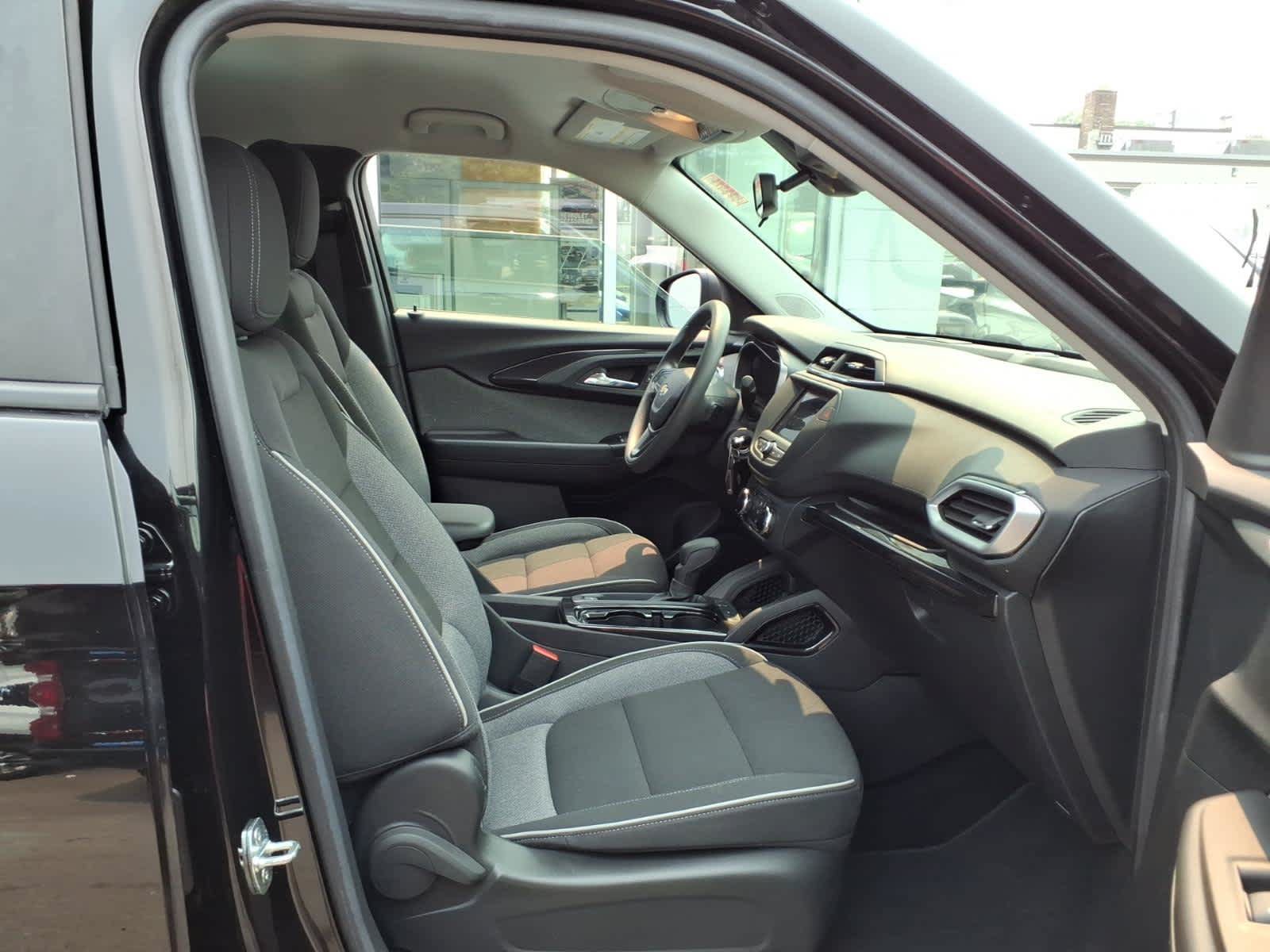 Certified 2023 Chevrolet TrailBlazer LS FWD image 20