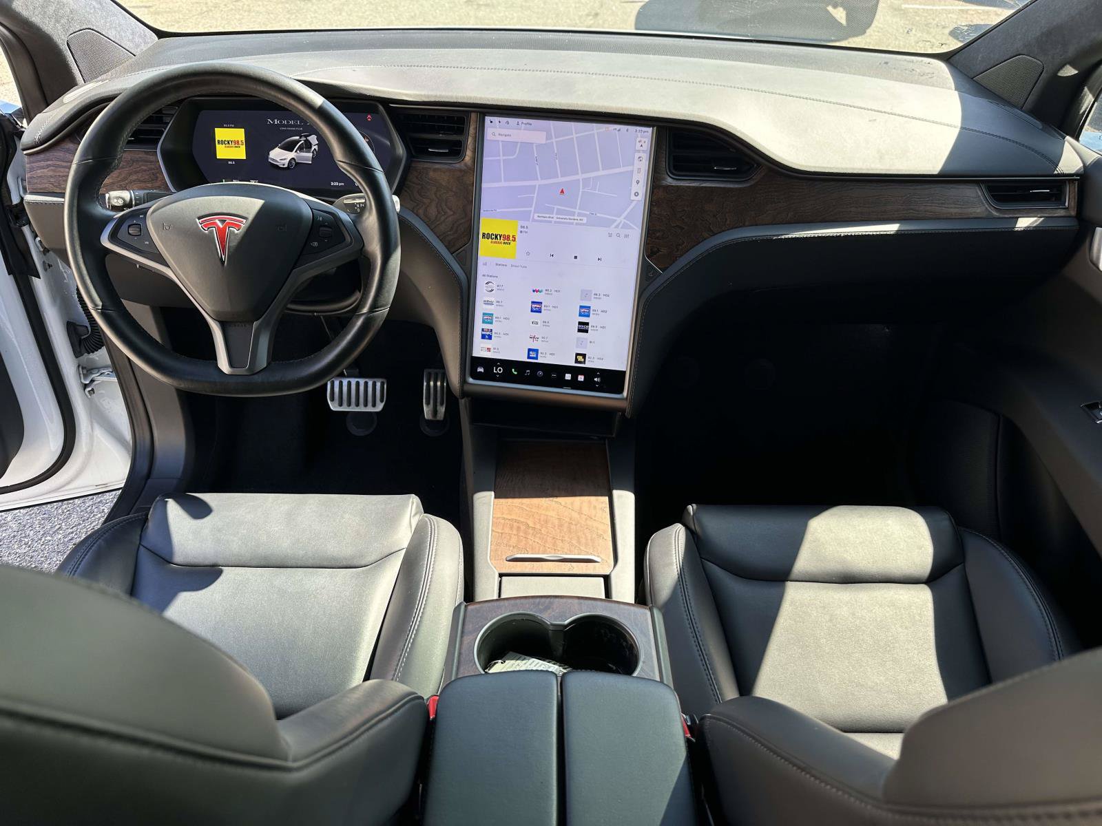Used 2020 Tesla Model X Long Range AWD/4WD image 19
