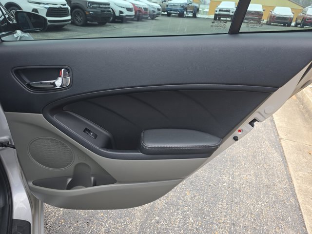 Used 2015 Kia Forte LX image 12