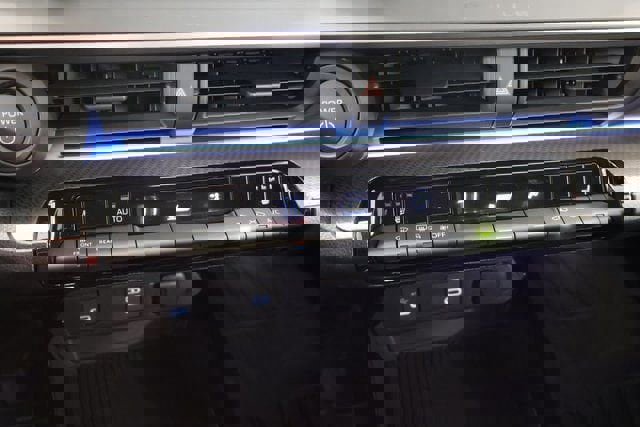 New 2026 Toyota Prius XLE image 19