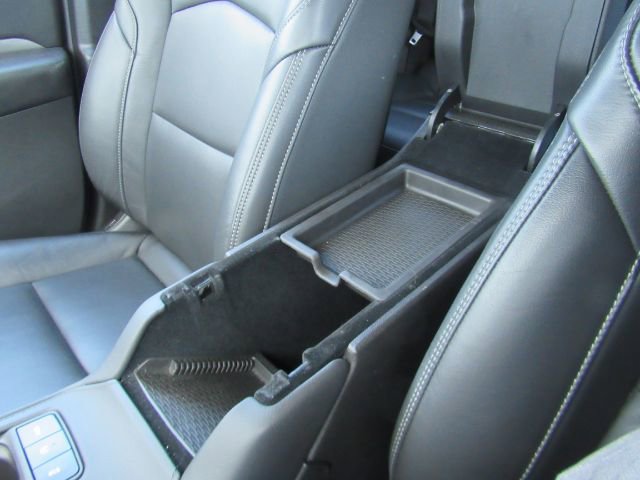 Used 2024 Cadillac XT4 Premium Luxury image 52