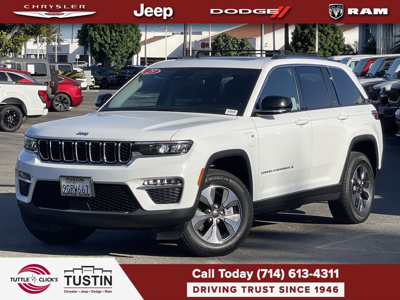 Used 2023 Jeep Grand Cherokee 4WD 4xe image 1