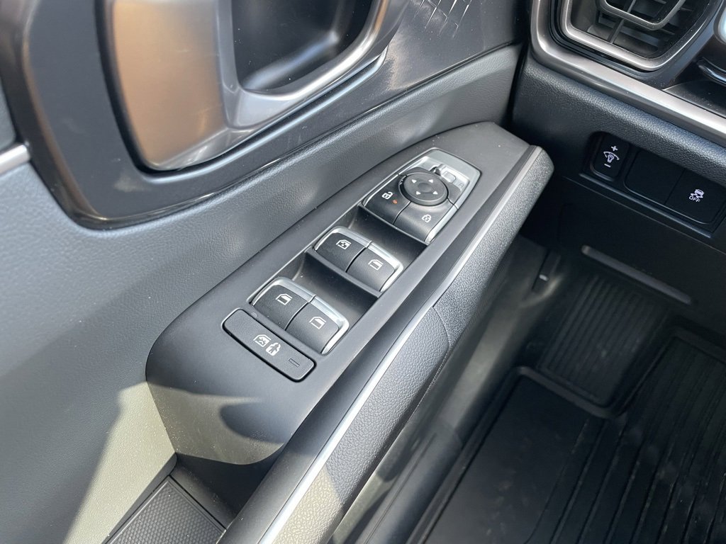 New 2025 Kia Sorento S w/ Panoramic Sunroof Package image 20