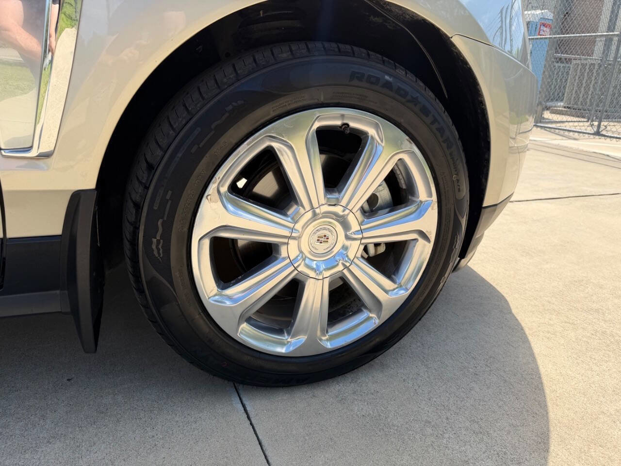 Used 2016 Cadillac SRX Performance w/ Driver Awareness Package FWD image 19