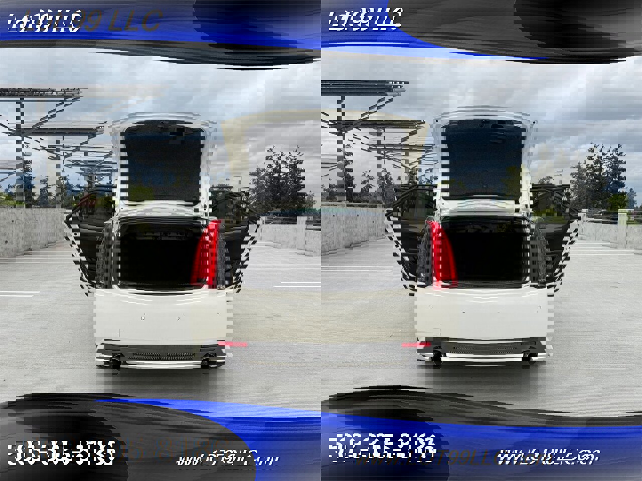 Used 2009 Cadillac CTS V RWD image 29