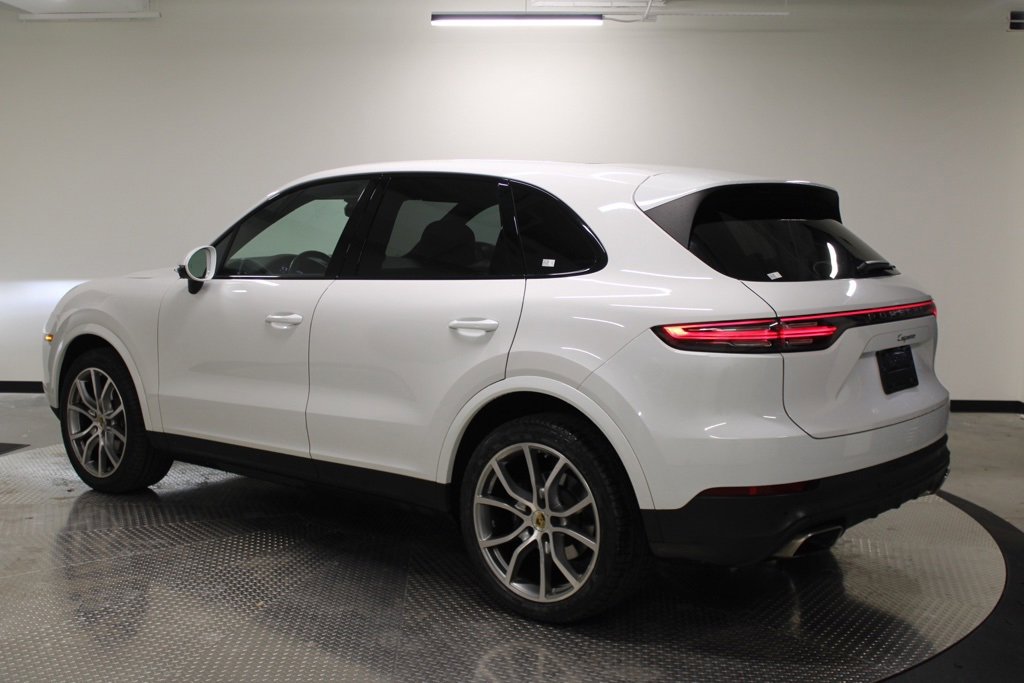 Certified 2020 Porsche Cayenne image 3