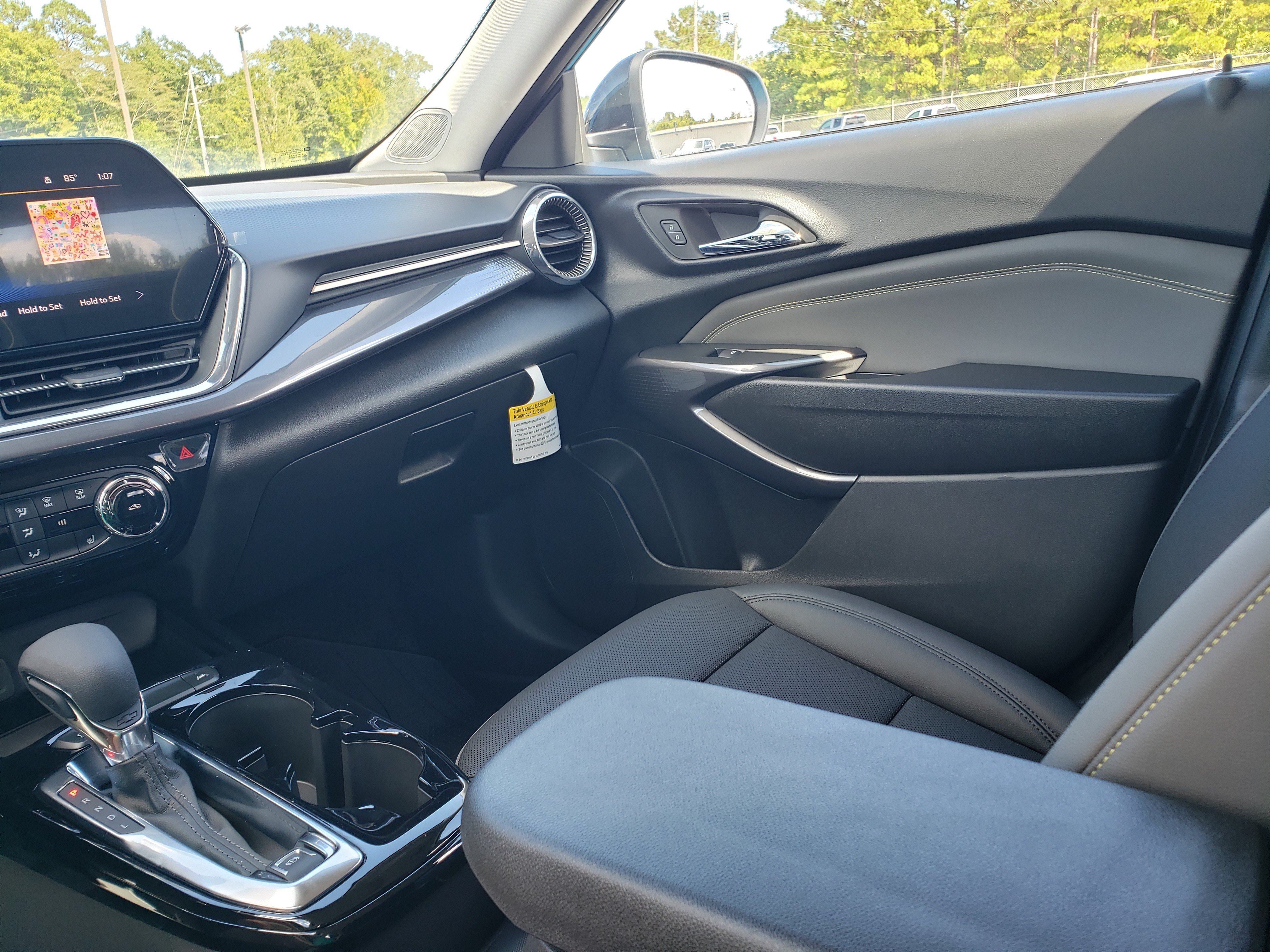 New 2026 Chevrolet Trax ACTIV w/ Sunroof Package FWD image 23