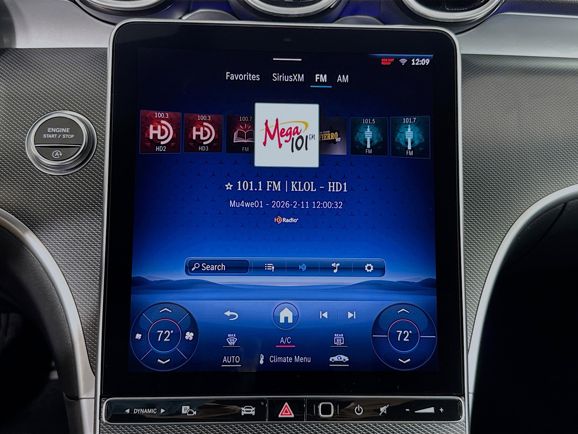 Used 2024 Mercedes-Benz C 300 Sedan image 17