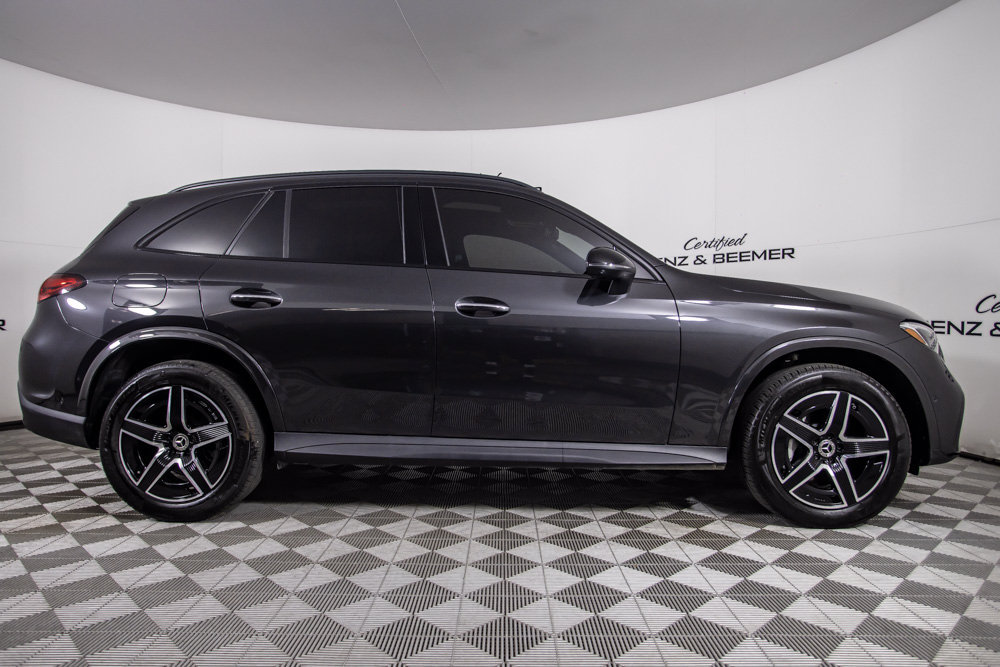 Used 2025 Mercedes-Benz GLC 300 4MATIC w/ AMG Line image 3