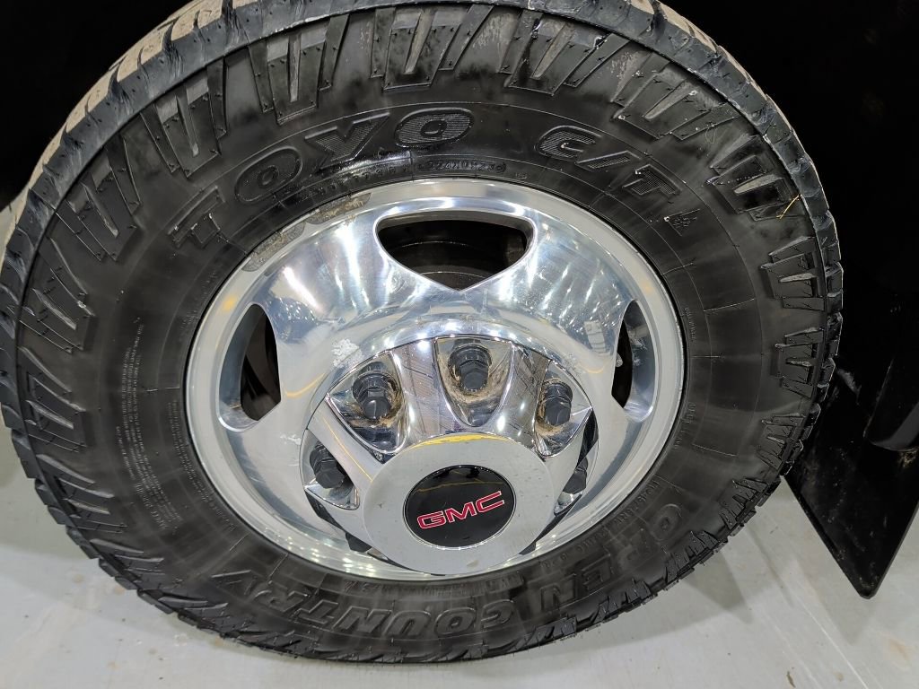 Used 2021 GMC Sierra 3500 Denali w/ Denali Ultimate Package image 6