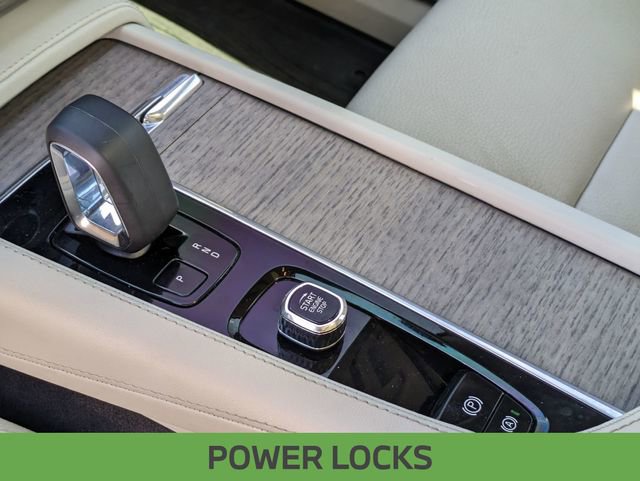 Used 2023 Volvo XC90 B6 Plus w/ Protection Package Premier image 26