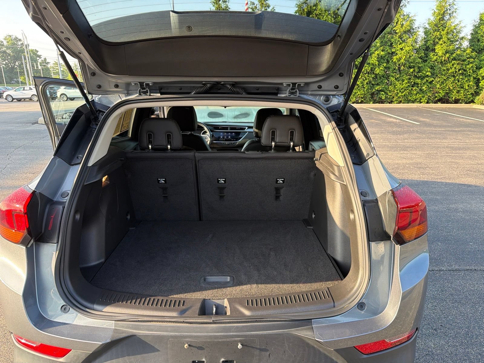 Used 2020 Buick Encore GX Preferred w/ Cold Weather Comfort Package FWD image 26