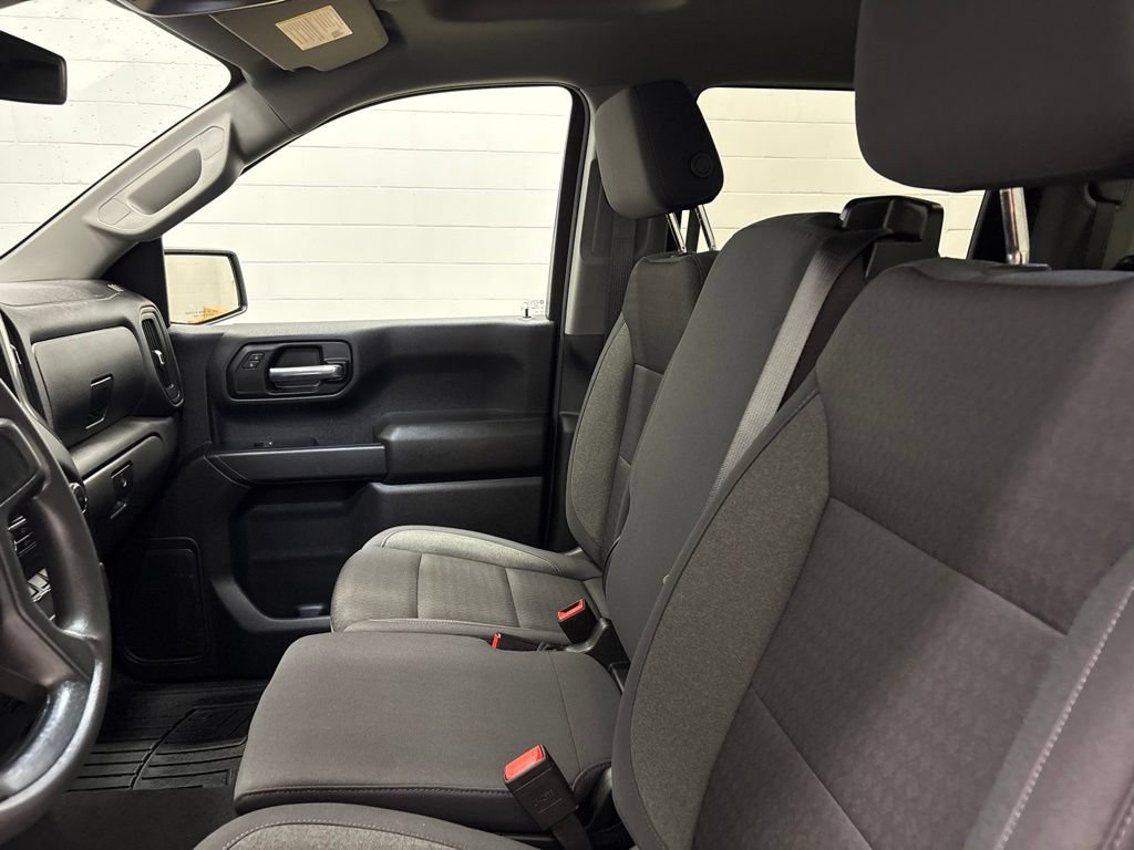 Used 2026 Chevrolet Silverado 1500 Custom AWD/4WD image 21