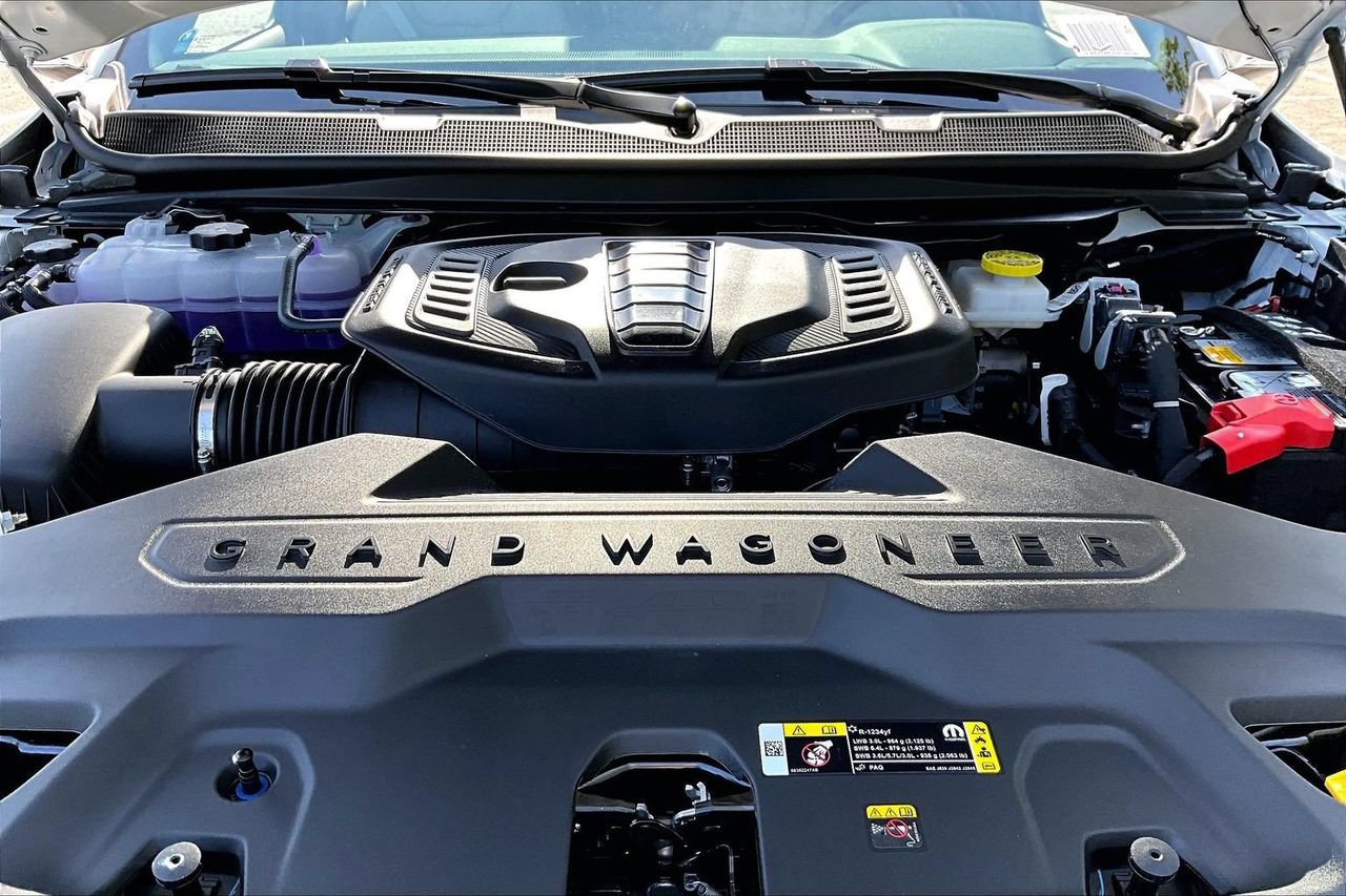 New 2026 Jeep Grand Wagoneer 4WD image 37