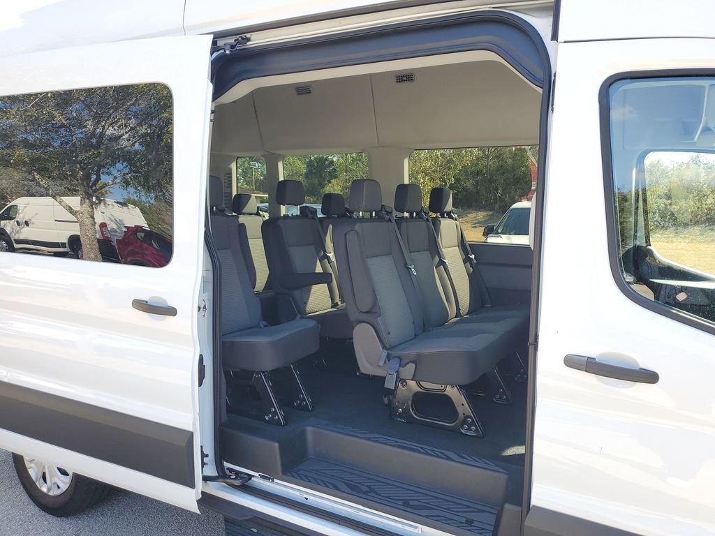 Used 2024 Ford Transit 350 XLT image 9