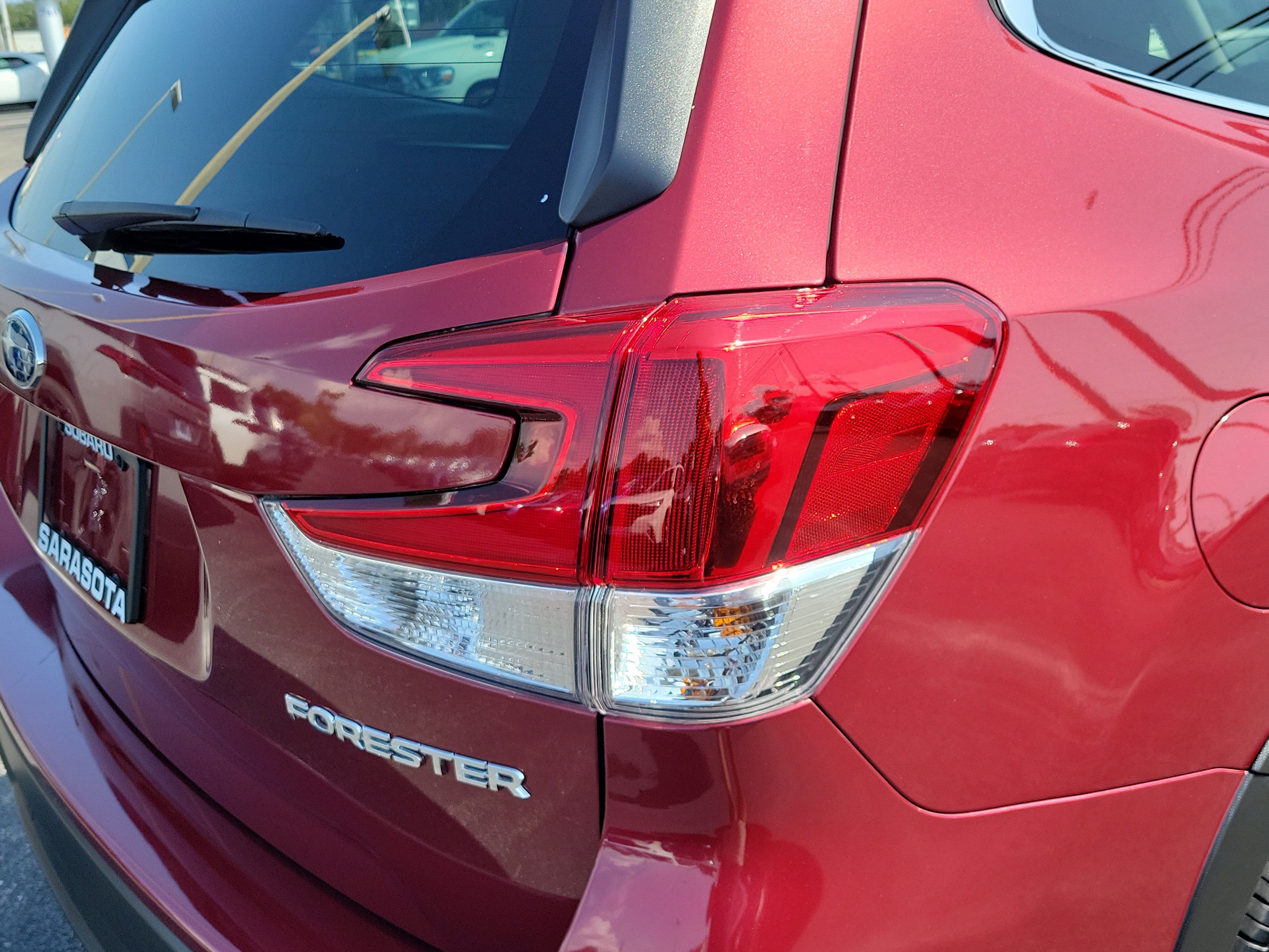 Certified 2023 Subaru Forester Limited AWD/4WD image 11
