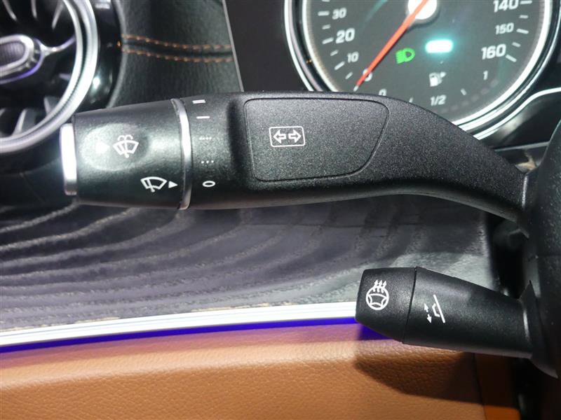 Used 2019 Mercedes-Benz E 450 4MATIC Coupe w/ AMG Line Package image 32