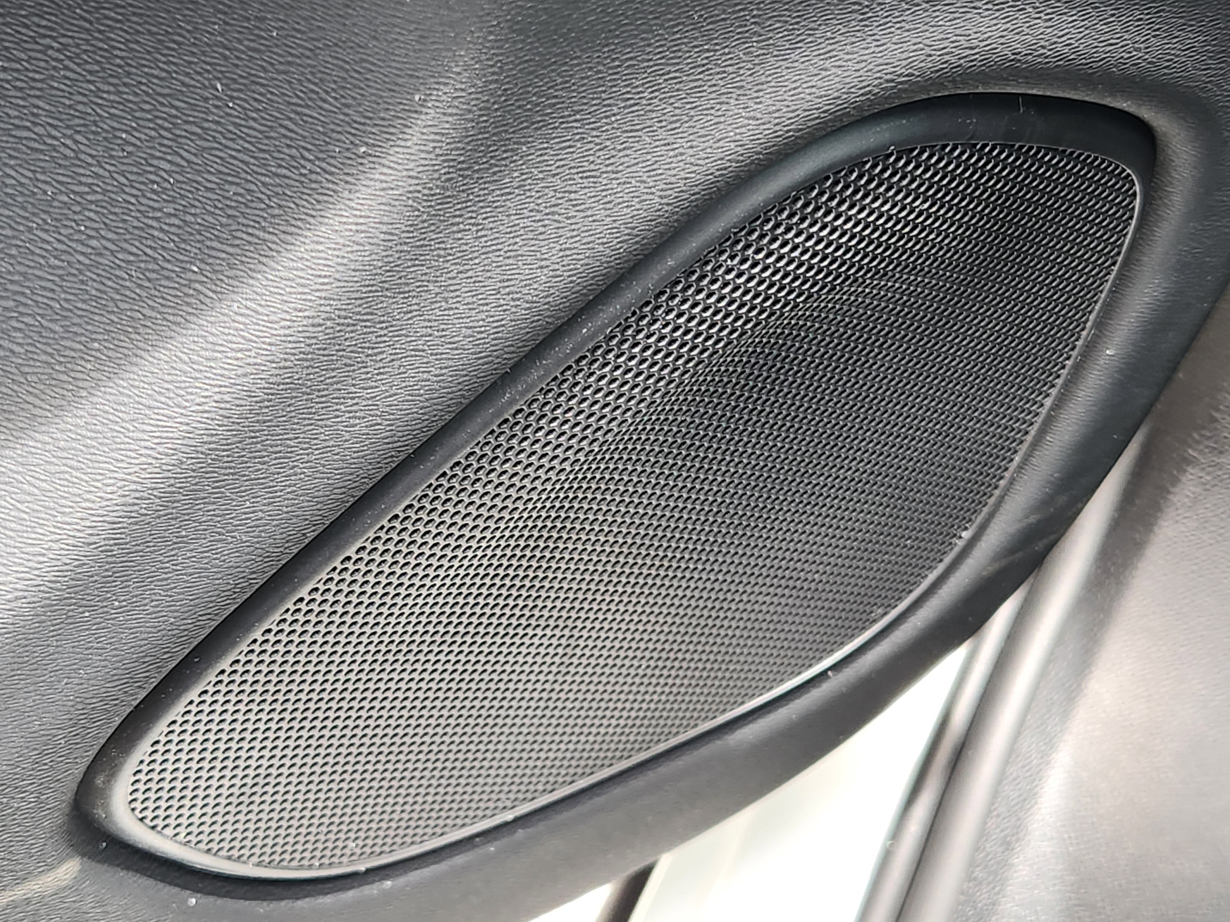 New 2025 Volvo XC60 B5 Plus w/ Protection Package Premier image 21