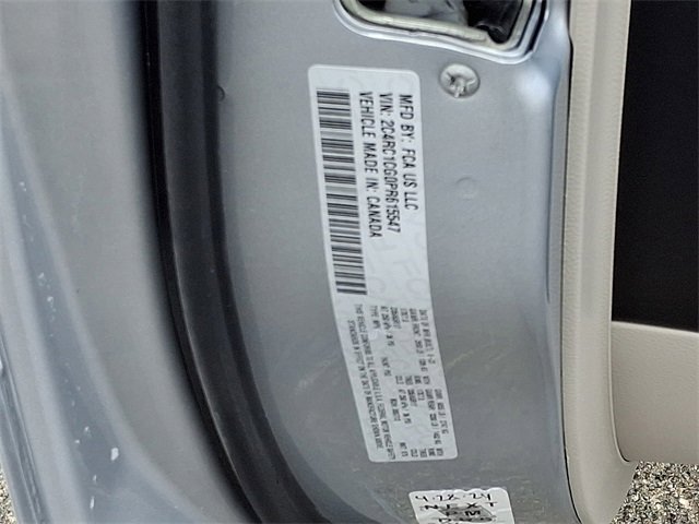 Used 2023 Chrysler Voyager LX image 29