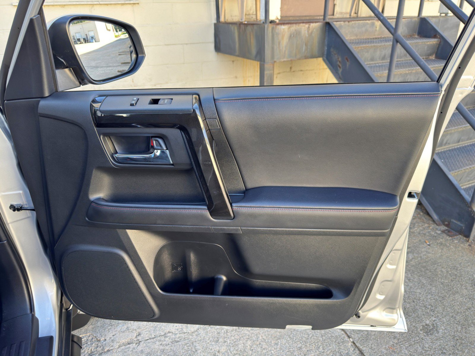Used 2024 Toyota 4Runner TRD Off-Road Premium w/ Moonroof Package AWD/4WD image 44