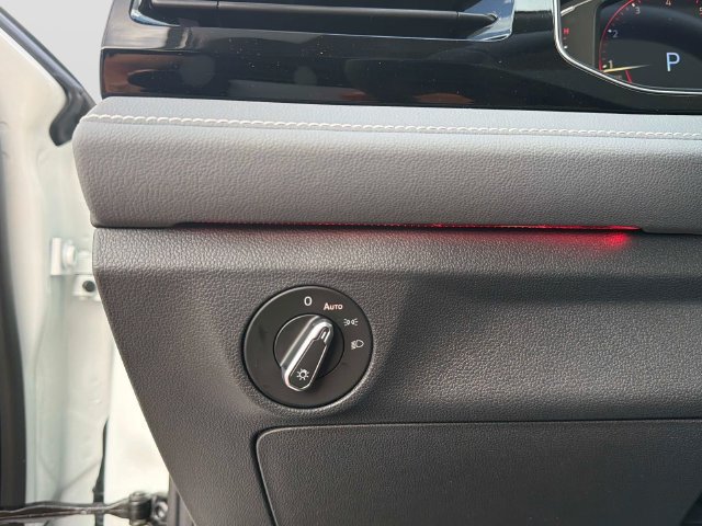 New 2027 Volkswagen Jetta SEL FWD image 28