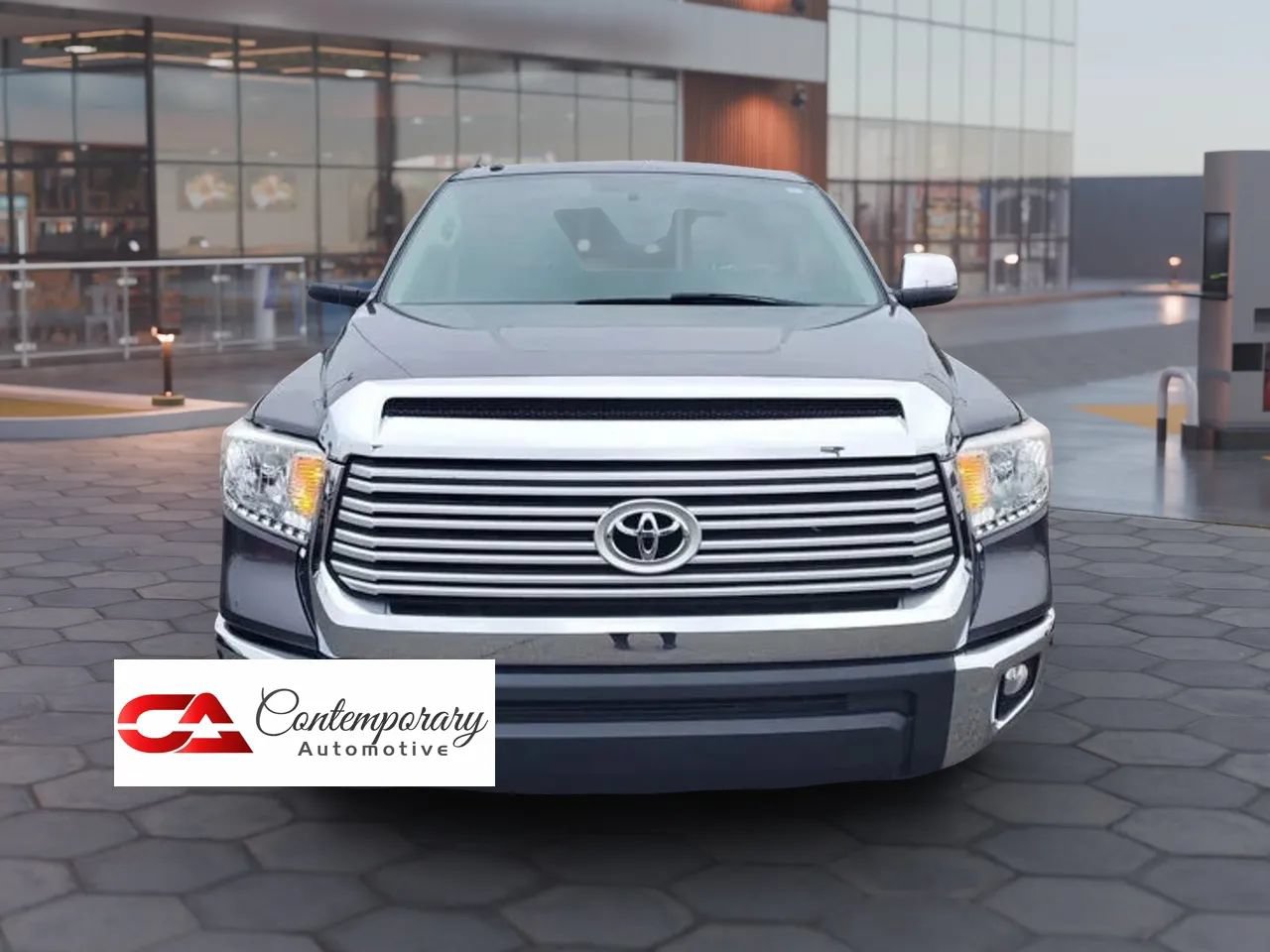 Used 2017 Toyota Tundra Limited w/ Limited Premium Package AWD/4WD image 2