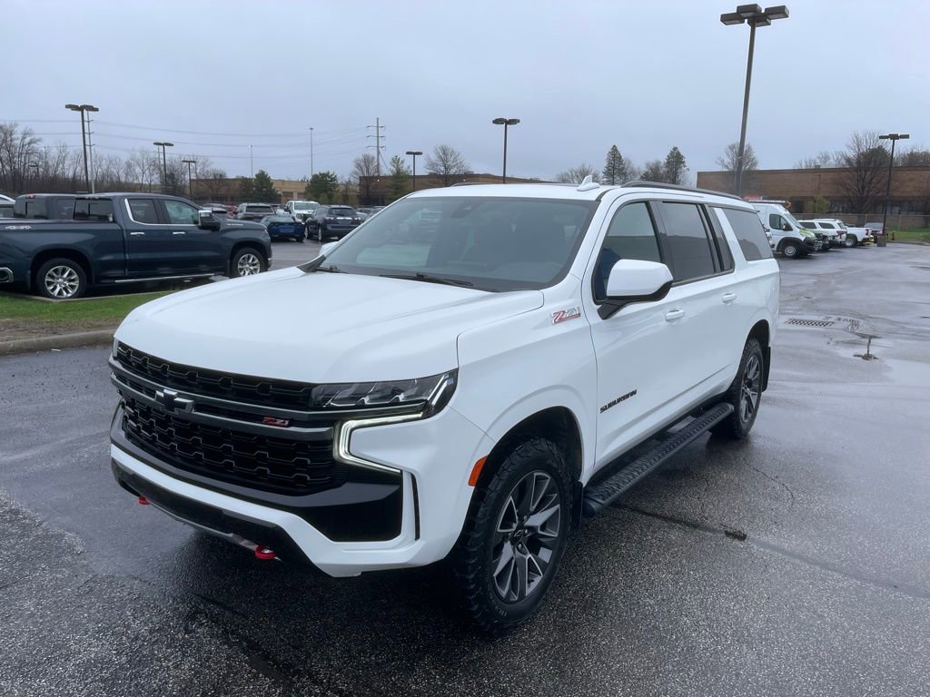 Used 2021 Chevrolet Suburban Z71 image 3