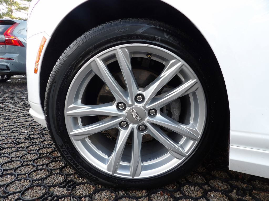 Used 2023 Cadillac CT4 Luxury w/ Sun And Sound Package RWD image 27