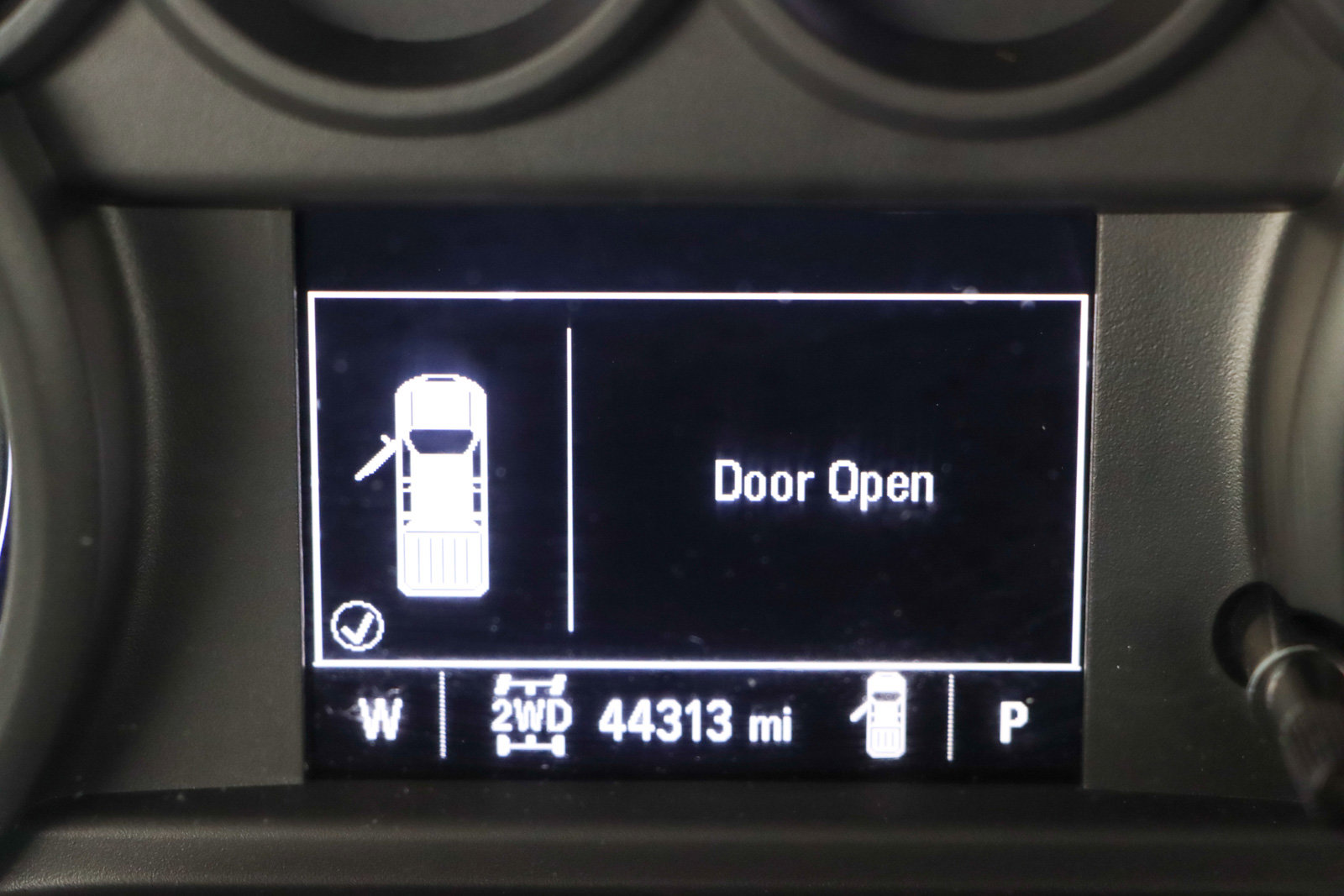 Used 2022 Chevrolet Silverado 2500 Custom w/ Custom Value Package image 16