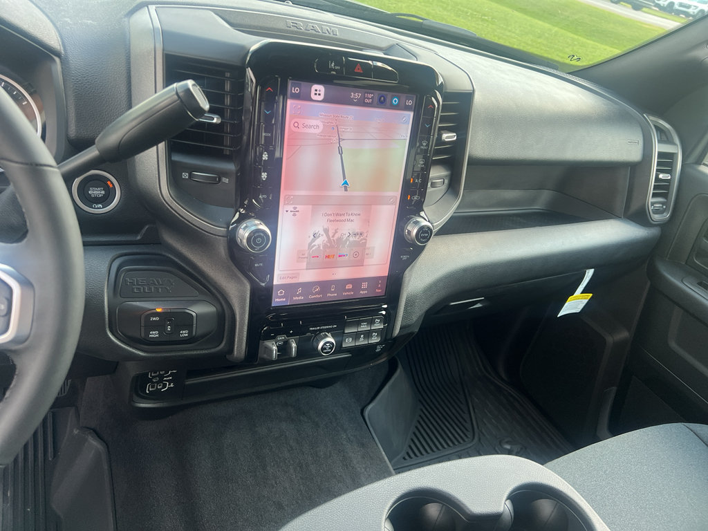 New 2025 RAM 2500 Tradesman AWD/4WD image 30
