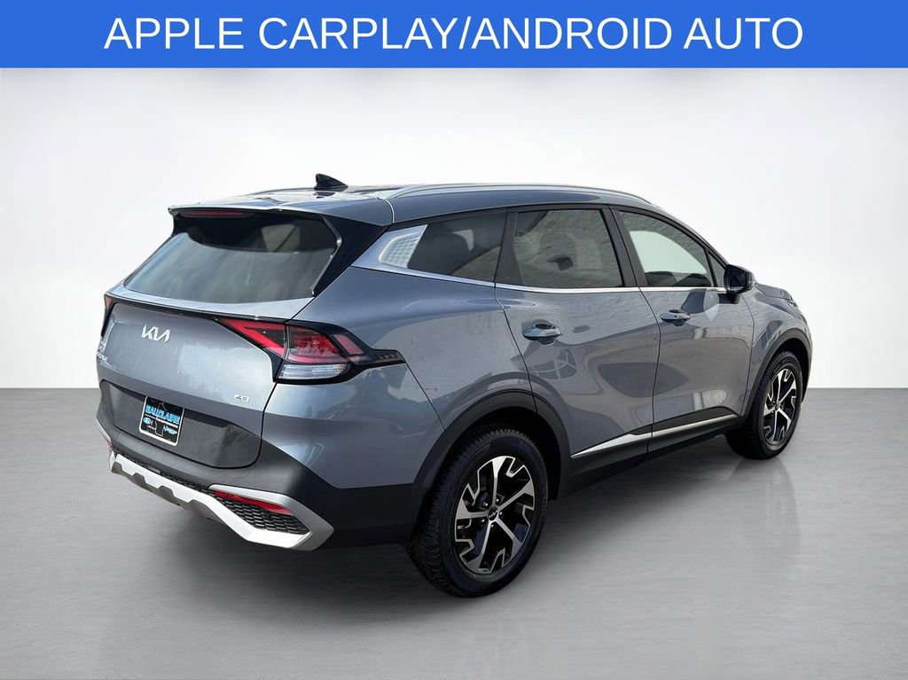 Used 2023 Kia Sportage EX image 3