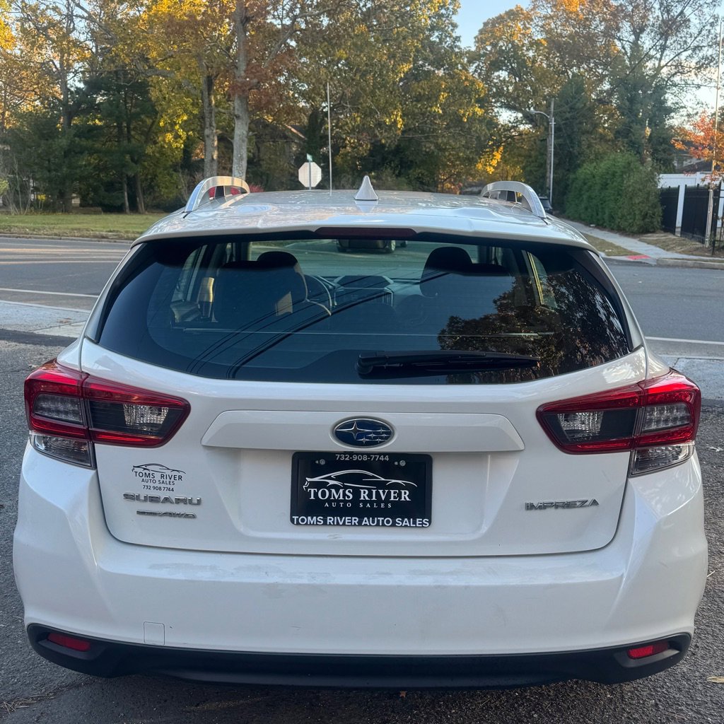 Used 2022 Subaru Impreza 2.0i Premium AWD/4WD image 5