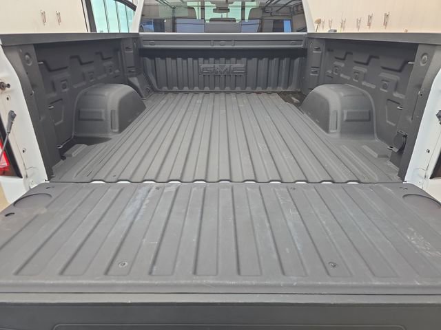 Used 2024 GMC Sierra 1500 SLE w/ Preferred Package image 22