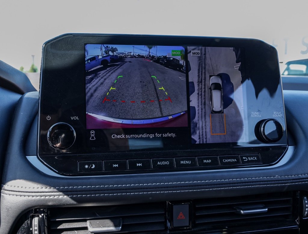 Used 2023 Nissan Rogue Platinum w/ Platinum Premium Package image 29