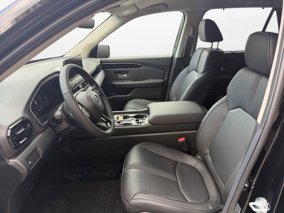 New 2026 Honda Pilot EX-L image 9