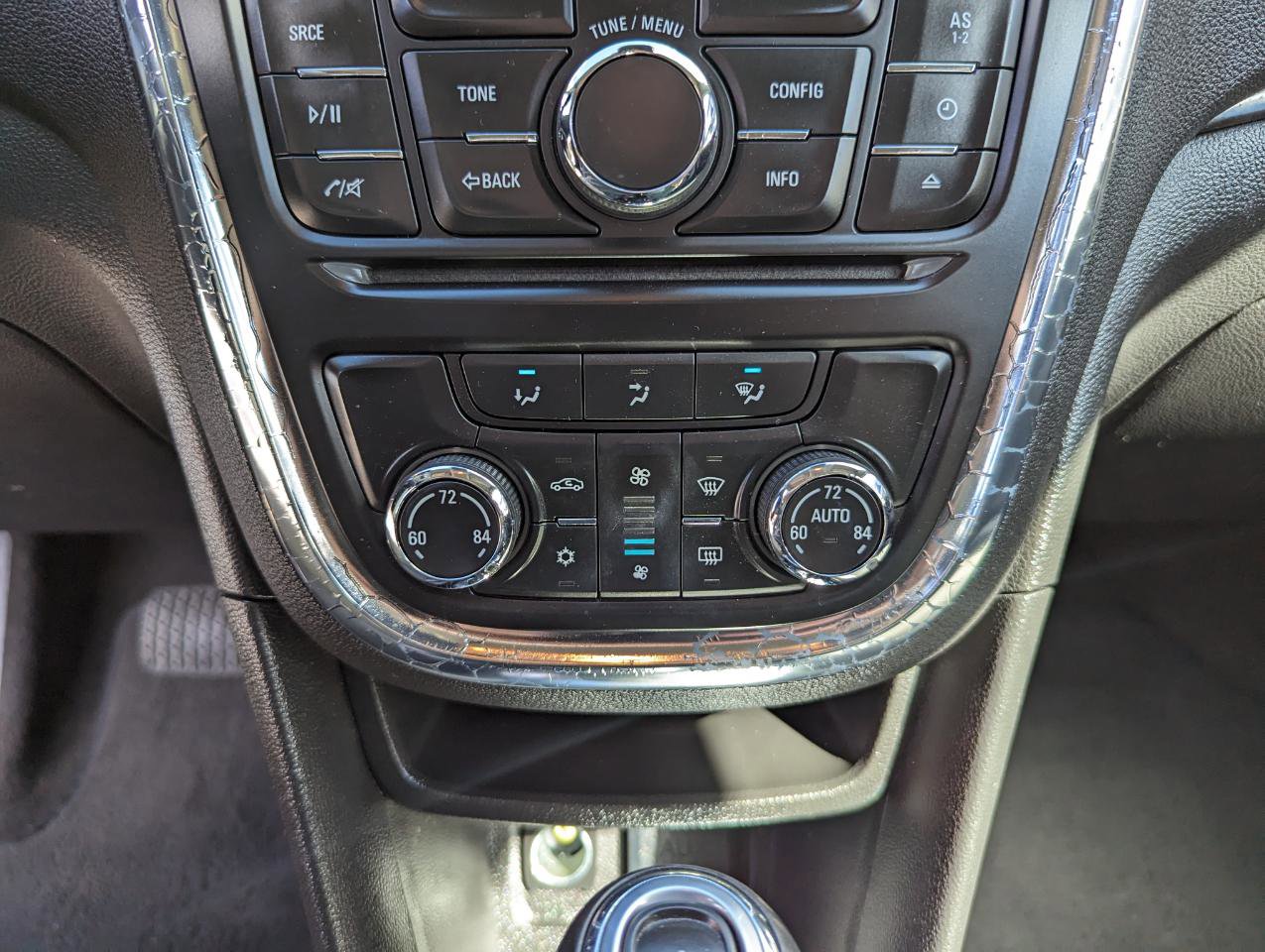 Used 2015 Buick Encore Convenience image 25