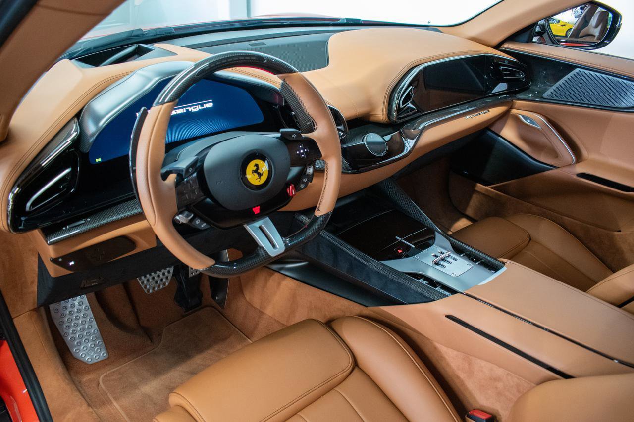 Used 2025 Ferrari Purosangue AWD/4WD image 2