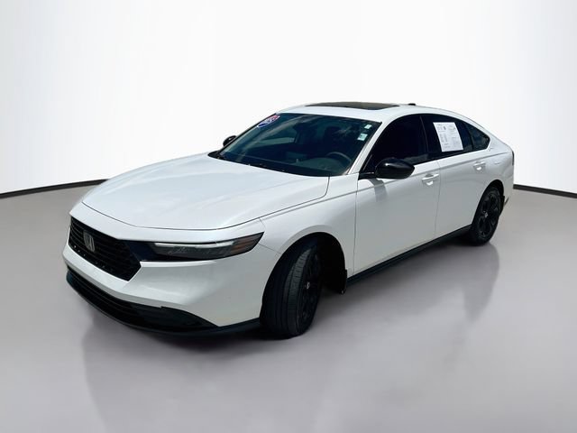 Used 2025 Honda Accord SE image 4