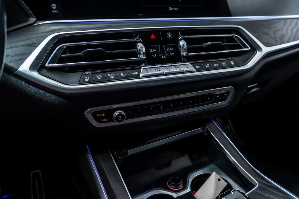 Used 2022 BMW X7 M50i w/ Executive Package AWD/4WD image 20