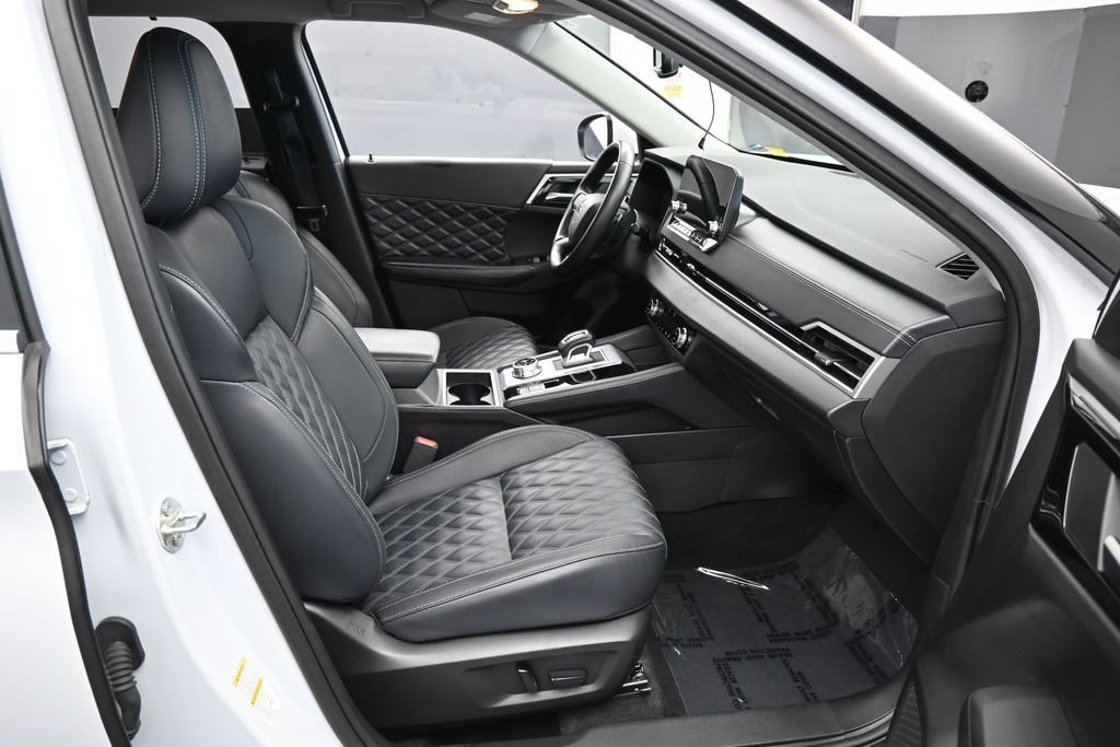 Used 2024 Mitsubishi Outlander SEL FWD image 42